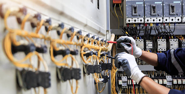 Professional Electrician technician working in New Bedford, MA